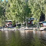 شقة Cozy 4br Lakeside With Sauna